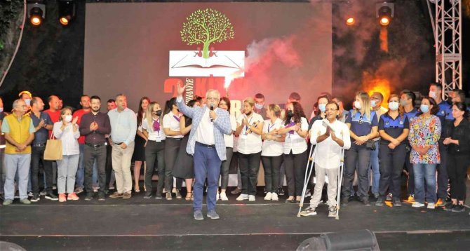 Burhaniye Kitap Fuarı Açılışa Hazırlanıyor