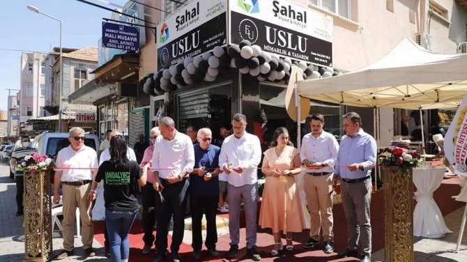 Başkan Öküzcüoğlu’ndan Genç Mimara Atatürk Portresi