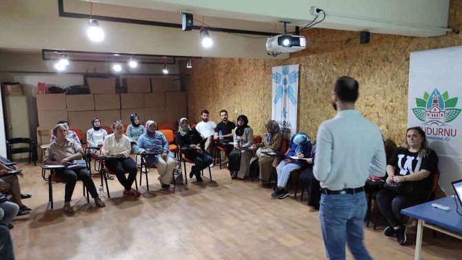 Mudurnu’da Esnafa E-ticaret Eğitimi Veriliyor