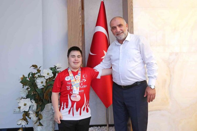 Canikli Milli Sporcu Dünya Şampiyonasında Üçüncü Oldu