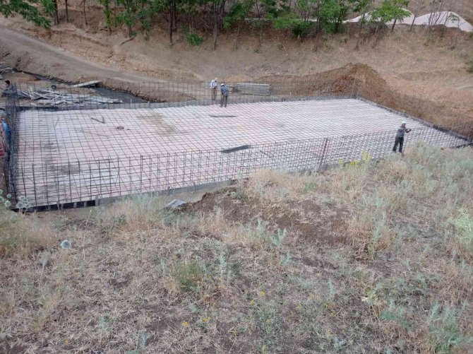 Elazığ İ̇l Özel İ̇daresinden 360 Tonluk Sulama Havuzları