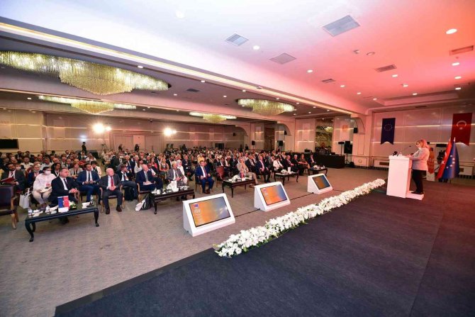 Ortaöğretimde Devamlılık Ve Okullaşma Oranlarının Artırılmasına Yönelik Proje Hayata Geçirildi