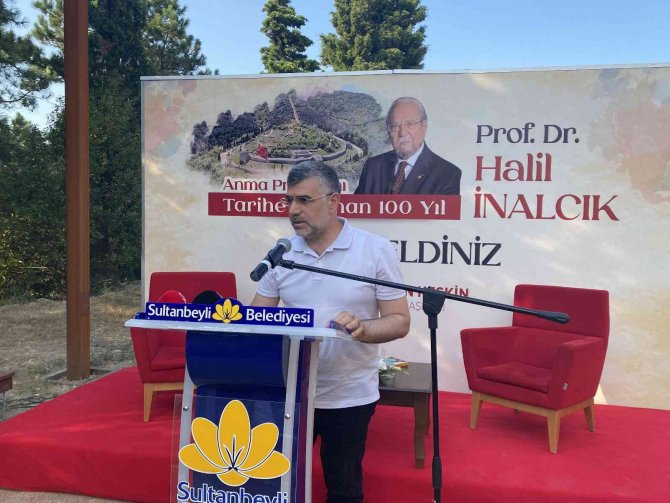 Halil İ̇nalcık, “İ̇stanbul’un Kapısı” Dediği Aydos Kalesi’nde Anıldı