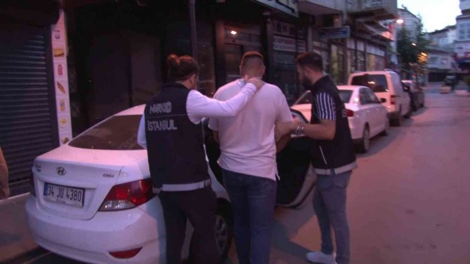 İ̇stanbul’da Uyuşturucu Tacirlerine Yönelik Narkotik Operasyonu