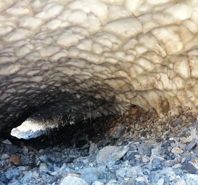 Binboğa Dağlarında Kar Tüneli Keşfedildi