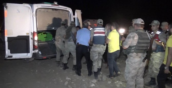 Afrin Çayı’nda Balık Tutarken Suya Düşen Muhtar Boğularak Öldü
