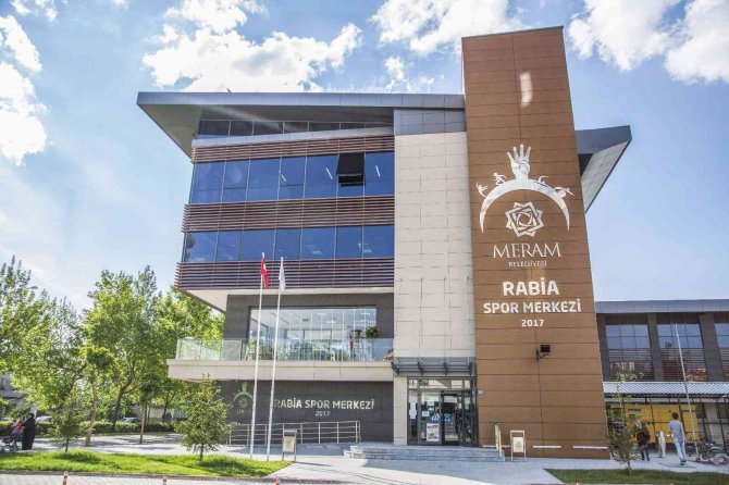 Rabia Spor Merkezi Temiz Havuz Belgesi Almaya Hak Kazandı