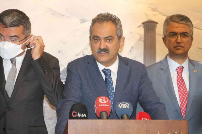 Milli Eğitim Bakanı Mahmut Özer: "Okul Öncesi Eğitime Büyük Önem Veriyoruz"