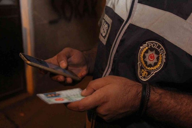 Nevşehir Polisinden Eş Zamanlı Uygulama