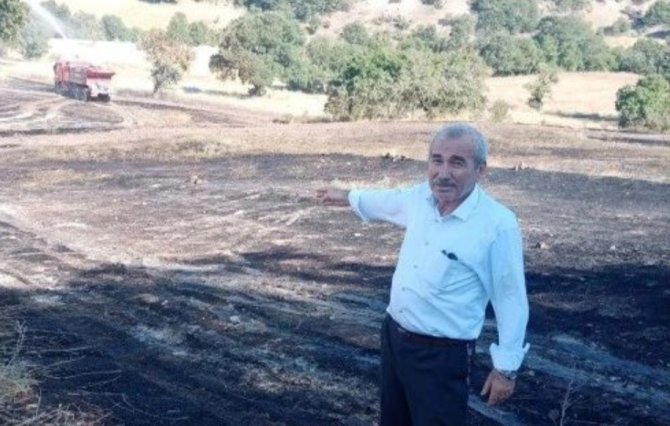 Simav’da 40 Dekar Alanda Tarla Yangını