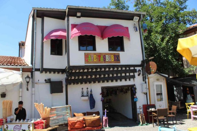 Ankara Kalesi, Ziyaretçi Akınına Uğruyor