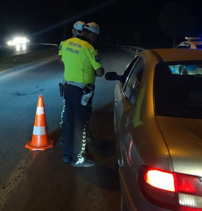 Trafikte Alkol Uygulamasında 561 Sürücü Denetlendi