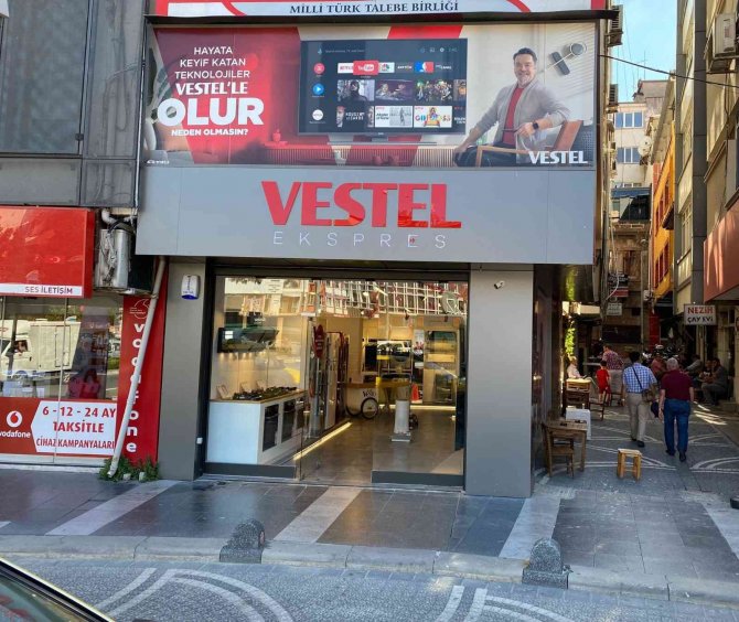 Vestel Ekspres, Susurluk Ve Karesi Mağazaları Açıldı
