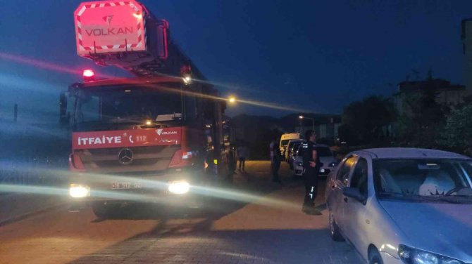 Sabaha Karşı Yangın Paniği