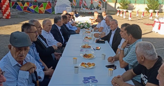 Eml Mezunları İlk Kez Bir Araya Geldi