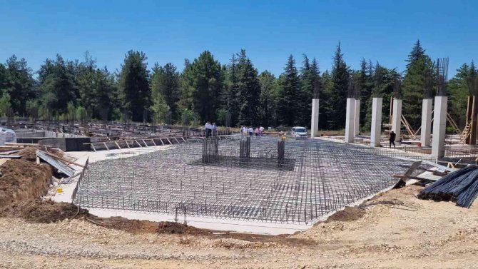 Uludağ Üniversitesi Diş Hekimliği Fakültesi Binasının İnşaatı Başladı