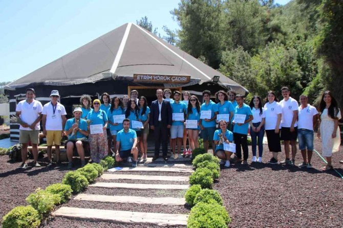 Bodrum’da Tarım Kampı Katılımcıları Sertifikalarını Aldı