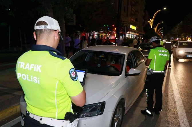 Aksaray’da Trafik Denetimleri Sürüyor
