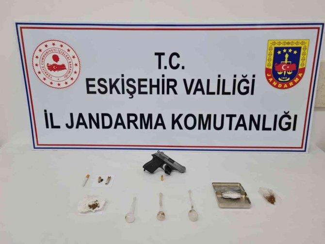 Ormanlık Alana Giriş Yasağını İhlal Eden Şahıslardan Uyuşturucu Madde Ele Geçirildi