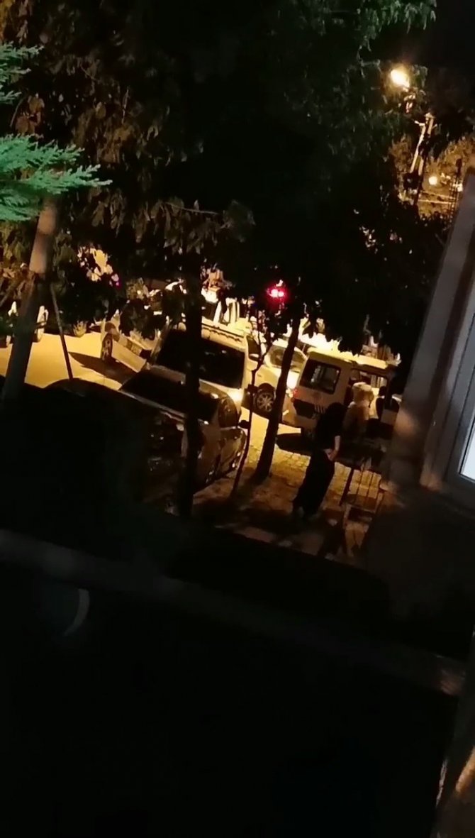 Avcılar’da Taciz İddiası; Mahalleli Birbirine Girdi