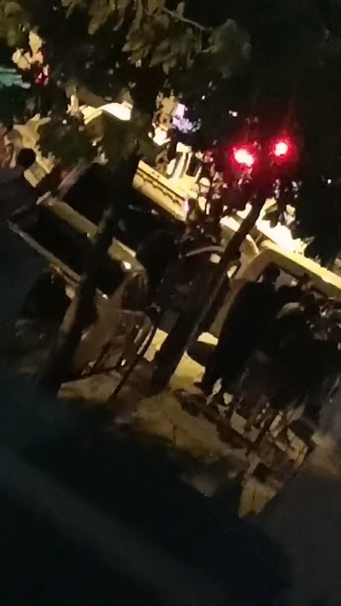 Avcılar’da Taciz İddiası; Mahalleli Birbirine Girdi
