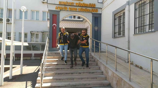 Bursa’da Husumetlisini Başından Vuran Zanlı Adliyeye Sevk Edildi