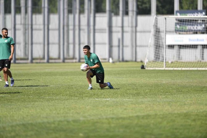 Bursaspor’da Tempo Artıyor