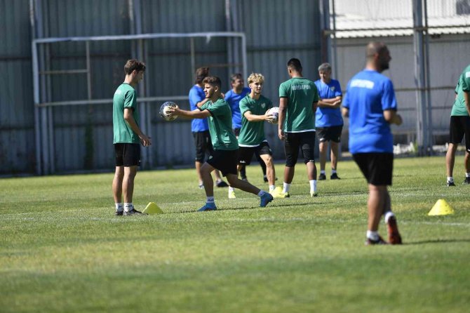 Bursaspor’da Tempo Artıyor