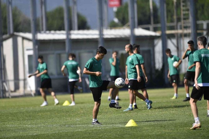 Bursaspor’da Tempo Artıyor