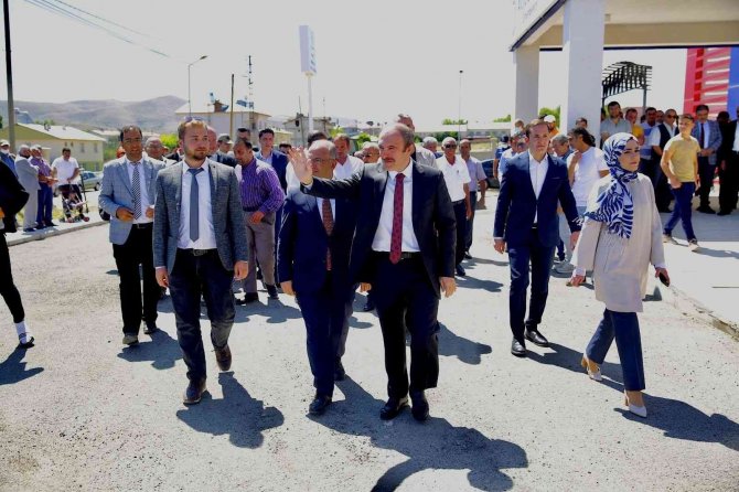 Demirözü İ̇lçe Entegre Hastanesi Hizmete Açıldı