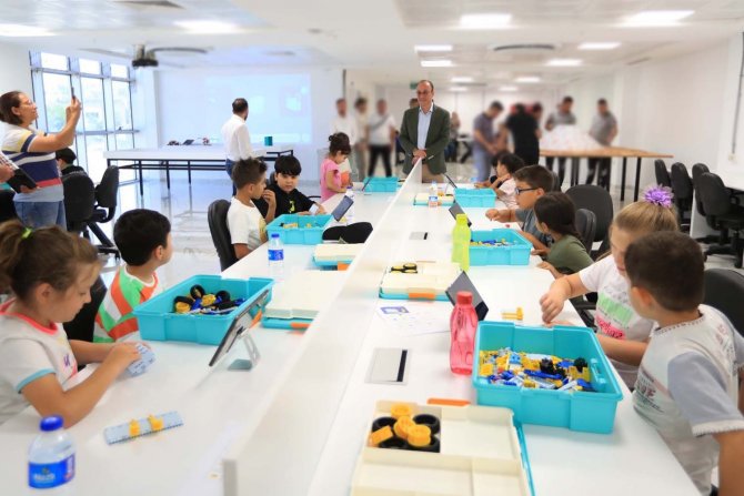 Denizli’de Robotik Kodlama Kursları Başladı