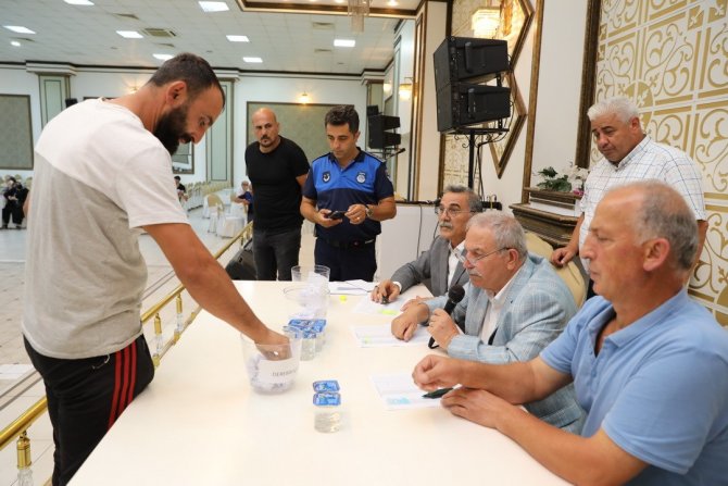 İ̇lkadım’da Yeni Semt Pazarı İçin Kuralar Çekildi