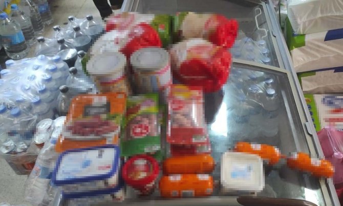 Gıda Denetiminde Son Kullanma Tarihi Geçmiş Bebek Maması Tespit Edildi