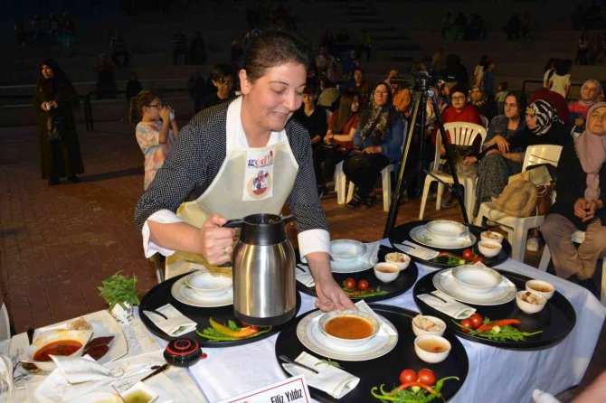 Gediz’de Tarhana Pişirme Yarışması