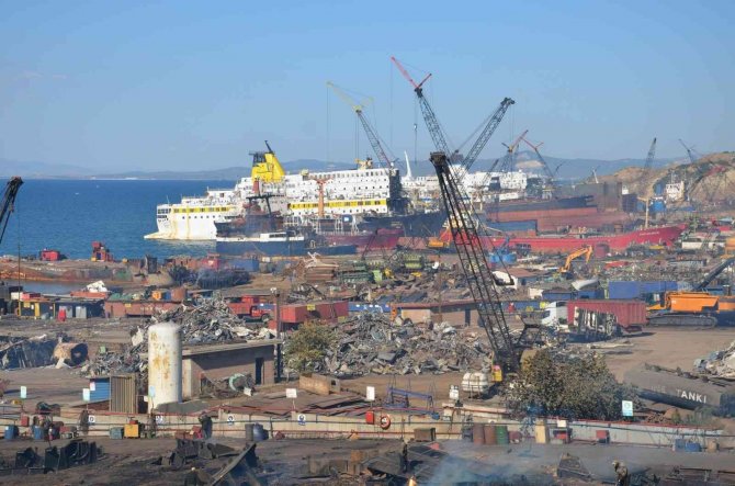 Asbestli Gemi İddialarına Karşı Açıklama