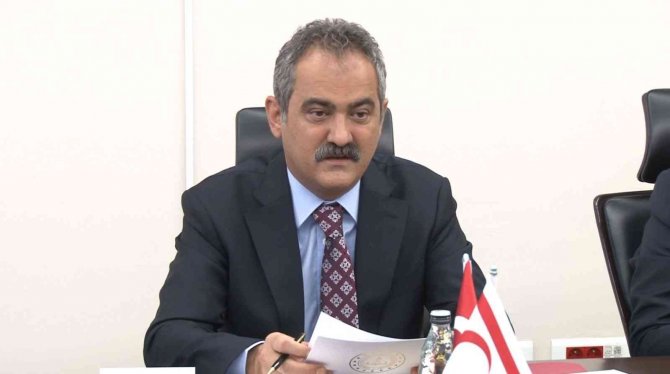 Milli Eğitim Bakanı Özer, Kktc’li Mevkidaşı Çavuşoğlu İle Bir Araya Geldi