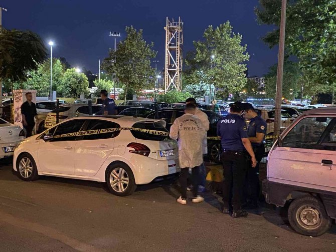Kadıköy’de İki Grup Arasında Silahlı Çatışma: 3 Yaralı