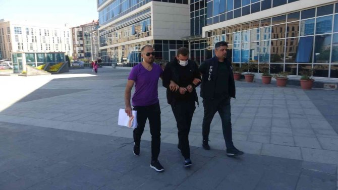 150 Bin Tl’lik Kablo Çalan Şahıs Polisten Kaçamadı