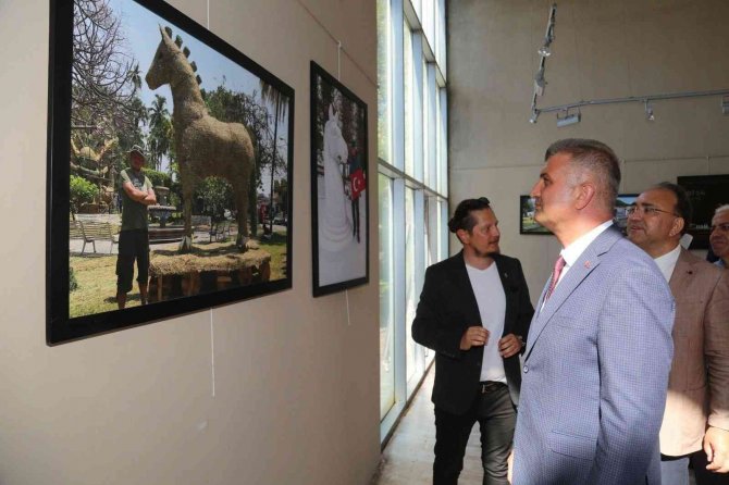 Ahşap Sempozyumuna Yakışır Sergi Değirmendere’de Açıldı