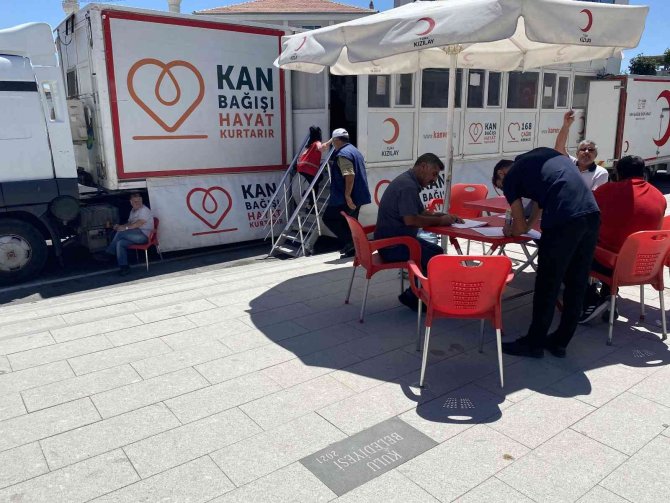 Kulu’da Kızılay’a Kan Bağışı