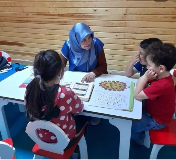 Sincan Belediyesi Bebek Kütüphanesi’nde Yaz Dolu Dolu Geçiyor