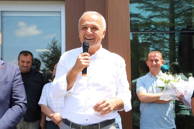 Suluova Belediyesi’nde Yüzde 60’lık Maaş Zammına Davul-zurnalı Kutlama