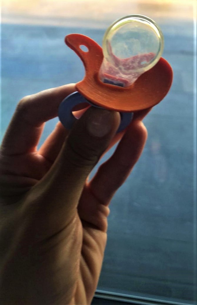 Entübe Çocukların Tedavilerini Kolaylaştıran Emzik Geliştirildi