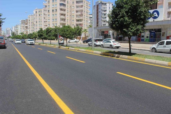 Mersin’de Asfalt Çalışmaları Sürüyor