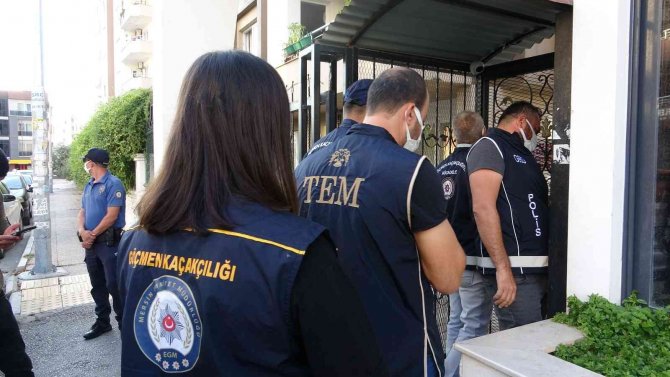 Mersin Merkezli 7 İlde "Umut Tacirlerine Operasyon": 15 Gözaltı Kararı