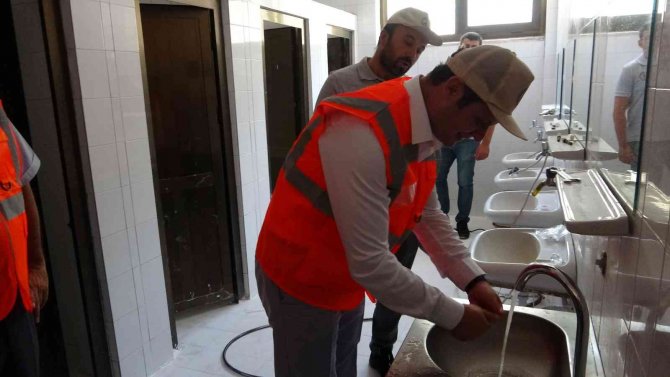 Muğla’daki Okulların Güçlendirme Çalışmasını Meslek Lisesi Öğrencileri Yapıyor