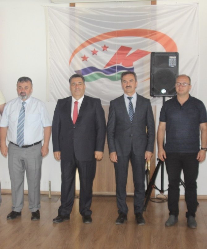 Ömer Alp İçin ’Şöhretler’ Sahaya Cıkacak