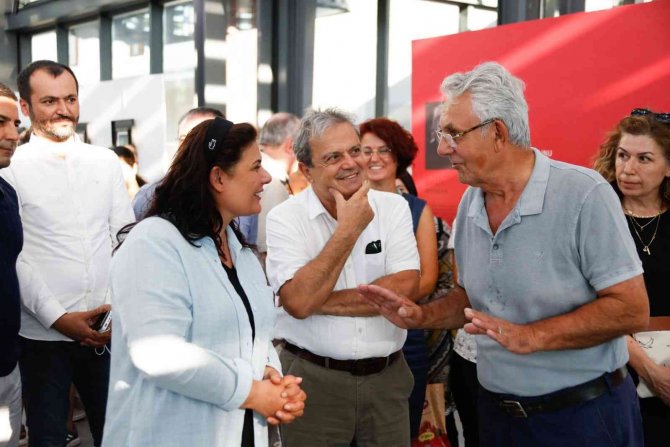 Tekstil Park Sanat Galerisi’nde ’Kadınların Gizemli Dünyaları’ Adlı Sergi Açıldı