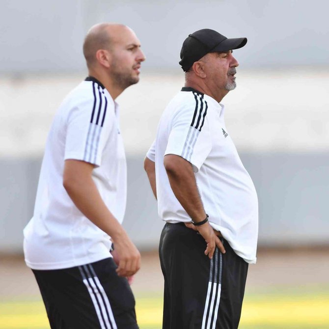 Hazırlık Maçı: Nazilli Belediyespor: 4 - Turgutluspor: 1