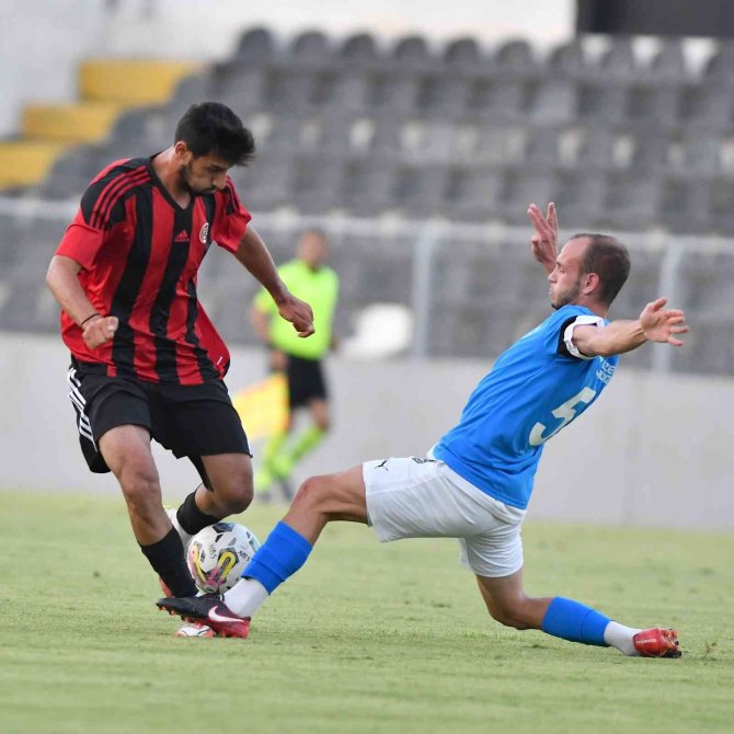 Hazırlık Maçı: Nazilli Belediyespor: 4 - Turgutluspor: 1